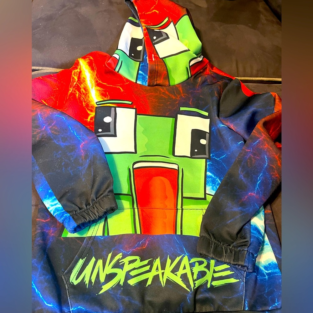Unspeakable Kids' Graphic Hoodie Sweatshirt Size Medium